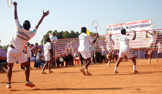 Badminton